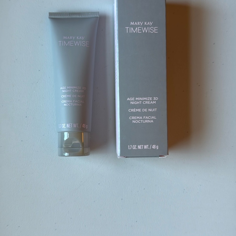 Mary Kay Timewise Age Minimize Night Cream - NEVER USED